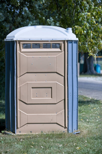 Portable Toilet Options We Offer in Eustace, TX